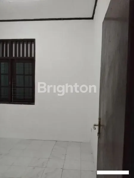 image RUMAH DI SATELIT UTARA  (2)