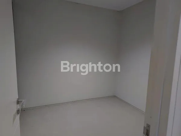 image RUMAH CITRALAND NORTHWEST LAKE SURABAYA (4)