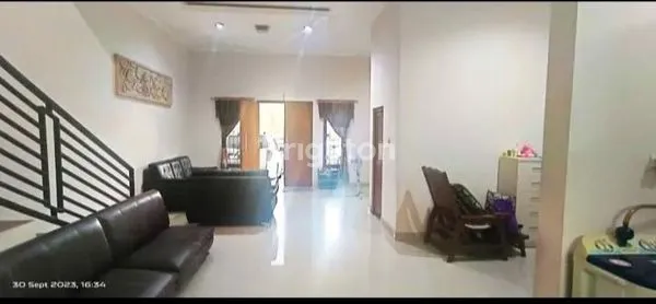 image DIJUAL RUMAH MURAH FULL RENOVASI 2 LT (4)