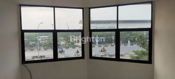 image RUKO 3 LANTAI DI PINGGIR JALAN RAYA (7)