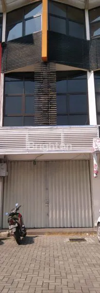 image RUKO 3 LANTAI DI PINGGIR JALAN RAYA (8)