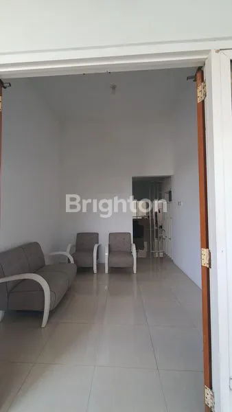 image RUMAH HOOK 2 LANTAI KOTA BATU (5)