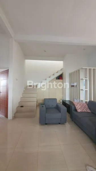 image RUMAH HOOK 2 LANTAI KOTA BATU (6)