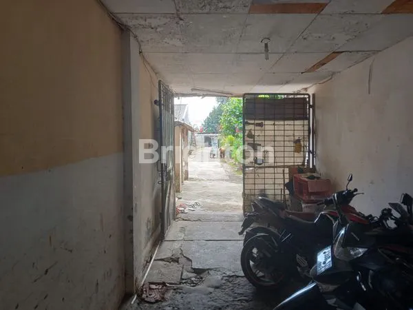 image RUMAH / KOS2AN DI BELAKANG UI (4)