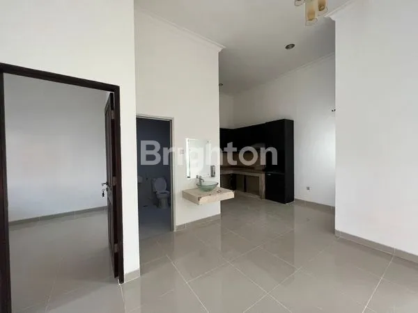 image RUMAH MINIMALIS ALAM HIJAU CITRALAND BARU RENOVASI (3)