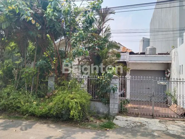 image RUMAH TUA HITUNG TANAH DI KELAPA GADING (1)