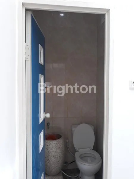 image RUMAH BARU GRESS FULL RENOVASI TENGAH KOTA SIDOARJO, JALAN UTAMA BISA BUAT BIDNIS JALAN KEMBAR (4)