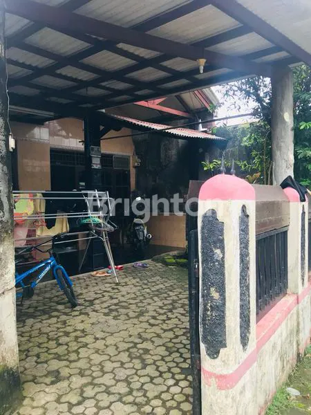 image RUMAH MURAH DEKAT PINTU TOLL DAN MALL DTC DEPOK (1)