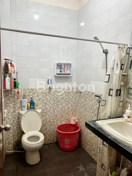 image RUMAH SIAP HUNI, DI PERUMAHAN KEDIRI KOTA (2)