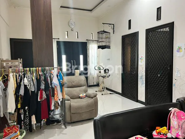 image RUMAH SIAP HUNI, DI PERUMAHAN KEDIRI KOTA (5)