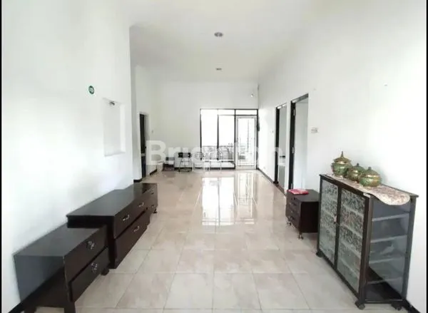 image RUMAH DEKAT EXIT TOL SIDOARJO (1)