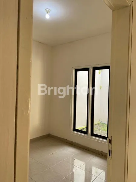 image RUMAH PURI SAFIRA CASABLANCA (3)