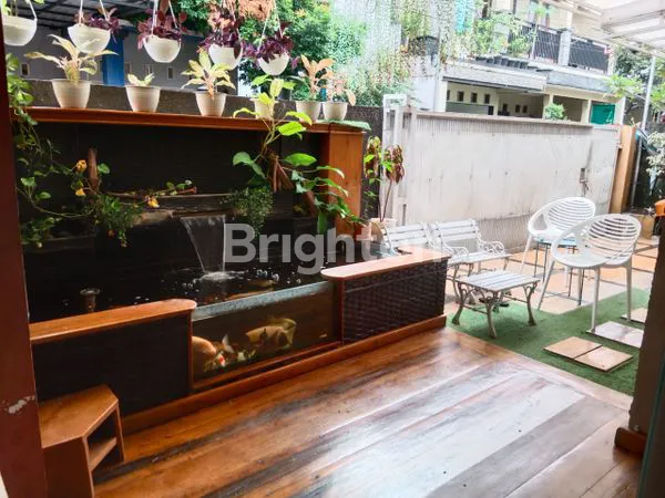 image DIJUAL RUMAH MEWAH DEKAT PINTU TOL (4)