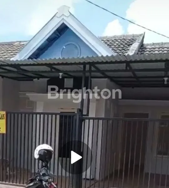 image GERCEP ..MURAH DIJUAL RUMAH TERAWAT SIAP HUNI DI BENOWO SURABAYA (1)