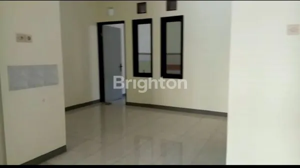 image DIJUAL RUMAH GARDEN DIAN REGENCY (2)