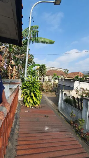 image RUMAH LUAS 2 LT PUSAT KOTA BATU (6)