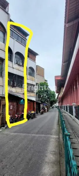 image RUKO DI SAMPING STASIUN JAYAKARTA JAKARTA PUSAT (1)