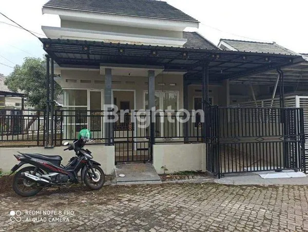 image RUMAH DI PAKIS (1)