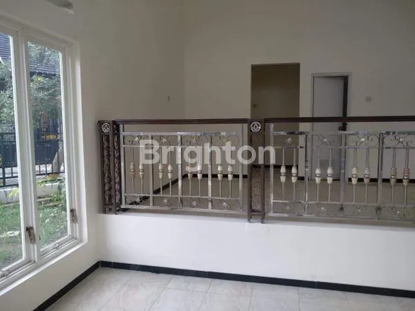 image RUMAH DI PAKIS (7)