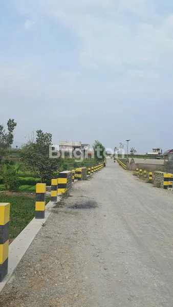 image TANAH NOL JALAN RAYA DI KAWASAN WISATA BUNGA KOTA BATU (ADA SUMBER AIR HANGATNYA) (2)