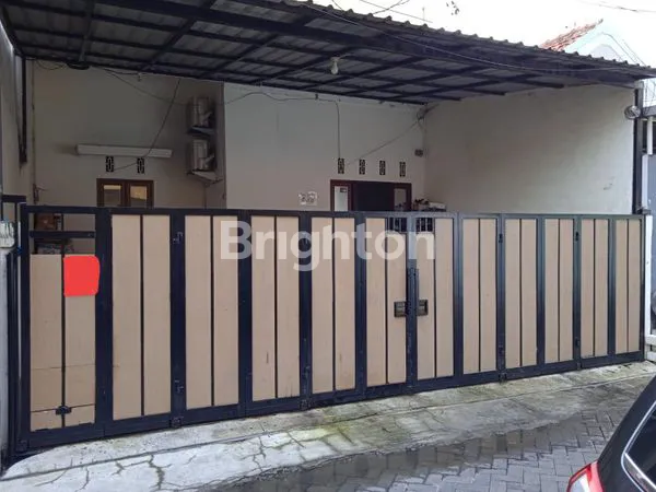 image RUMAH 2 LT TERAWAT SIAP HUNI DEKAT KENJERAN, SURAMADU, KEDUNG COWEK, PAKUWON CITY, RAYA MERR (1)