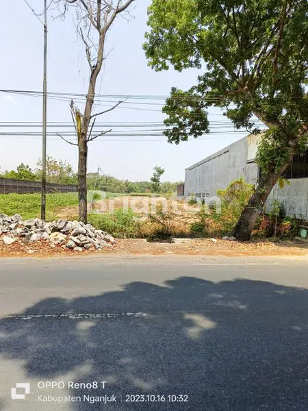 TANAH STRATEGIS DI NGANJUK