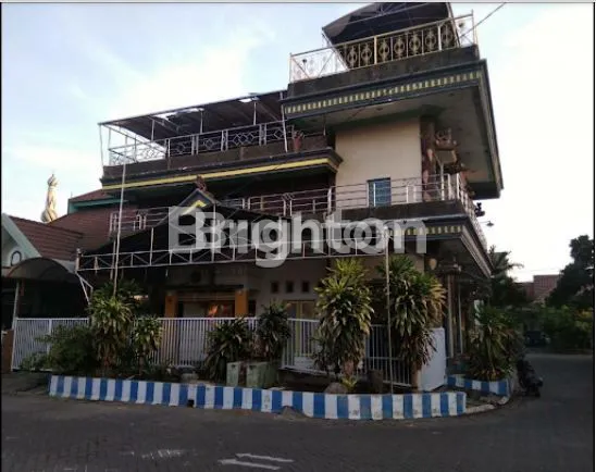 image POJOK MENARIK DI TAMAN WISATA TROPODO (1)