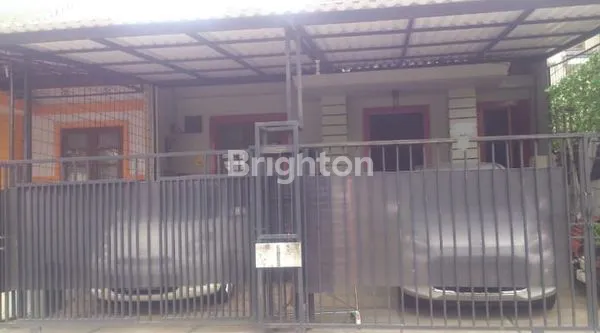 image RUMAH SECOND DI BSD TANGERANG SELATAN (1)