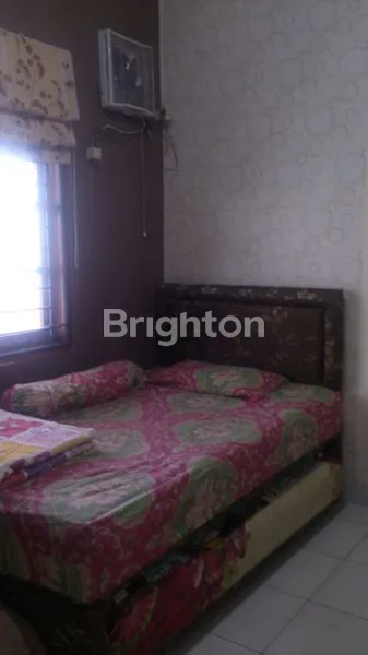 image RUMAH SECOND DI BSD TANGERANG SELATAN (2)