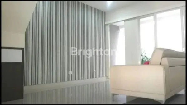 image MANYAR JAYA RUMAH MEWAH MODERN SURABAYA (2)