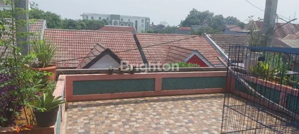 image HUNIAN CANTIK, 2 LANTAI NYAMAN, DALAM CLUSTER LETAK STRATEGIS DI PUSAT KOTA BOGOR (7)