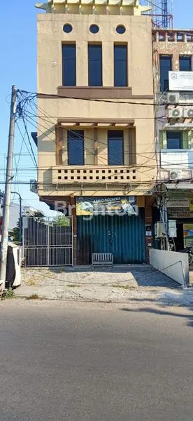 image RUKO 3 LANTAI DI NOL JALAN RAYA (1)