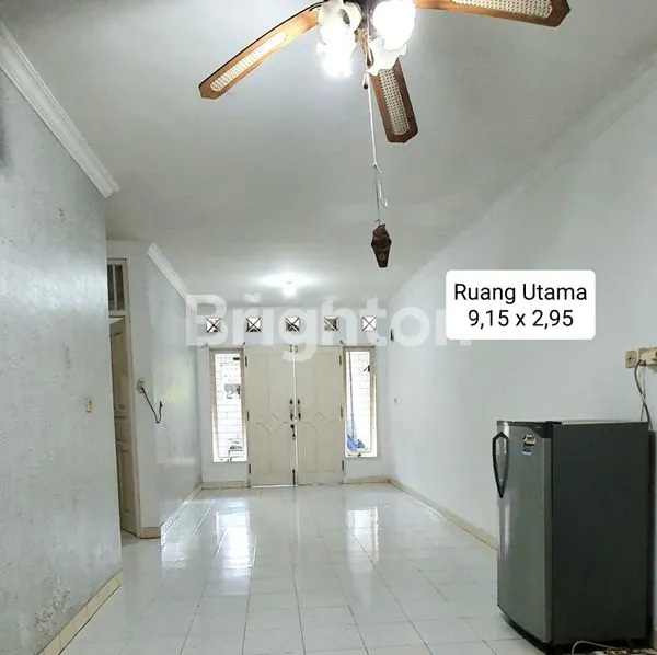 image RUMAH STRATEGIS DI PONDOK GEDE (8)