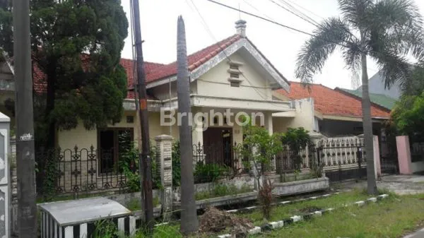 image RUMAH SIAP HUNI RUNGKUT ASRI BARAT  (1)