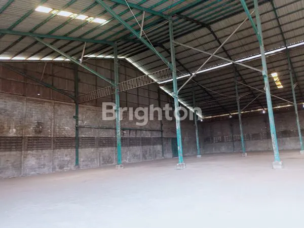 image GUDANG LOKASI 0 JALAN RAYA DEKAT TOL (4)