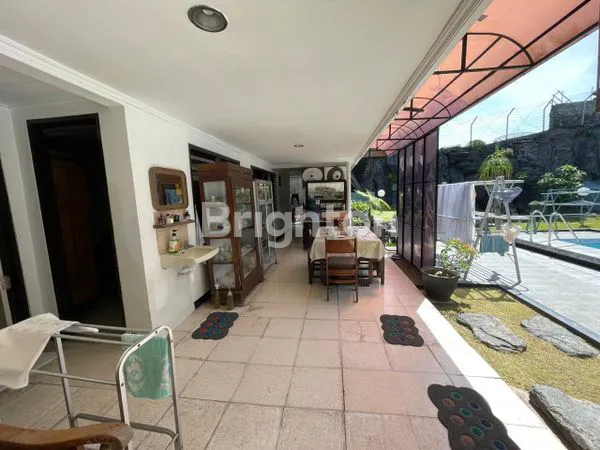 image KUPANG INDAH MEWAH ADA KOLAM RENANG 1 LANTAI AJA (2)