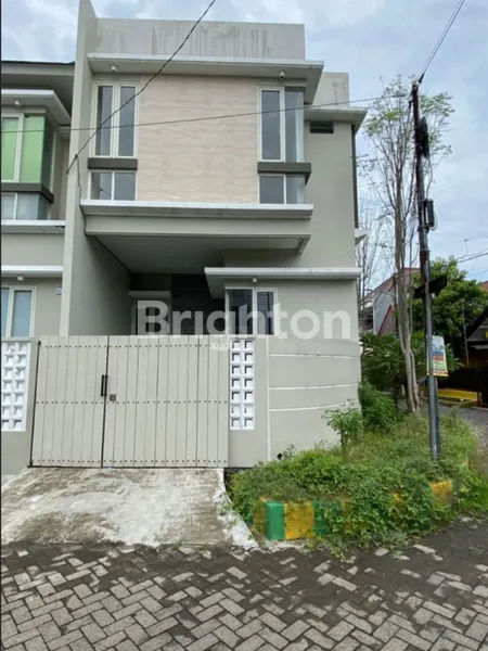 image HOOK MODERN MINIMALIS 1M-AN RUNGKUT BARATA, GUNUNG ANYAR (1)