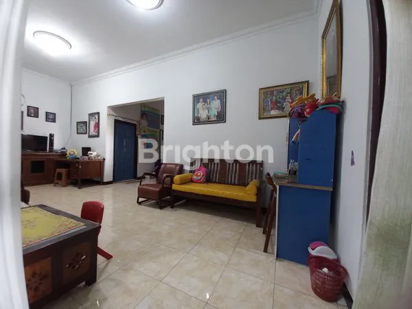 image RUMAH STRATEGIS DEKAT KAMPUS DI TULUNGAGUNG (2)