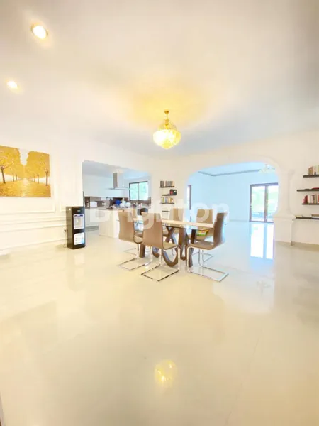 image VILLA MEWAH TERAWAT DI PECATU (4)