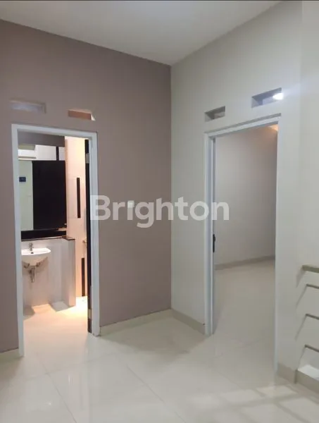 image RUMAH HOKI BELI RUMAH BONUS TANAH KAVLING KOPO PERMAI RUMAH BARU MINIMALIS MODERN (4)