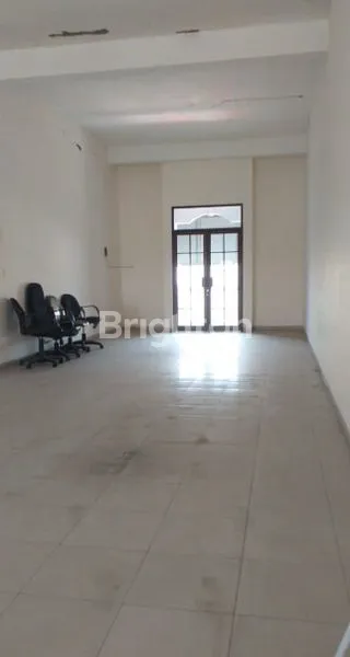 image RUKO STRATEGIS!! 0 METER RAYA SLAMET RIYADI!! ROW JALAN 6 MOBIL PAPASAN!! 4 LANTAI!! ISTIMEWA (5)