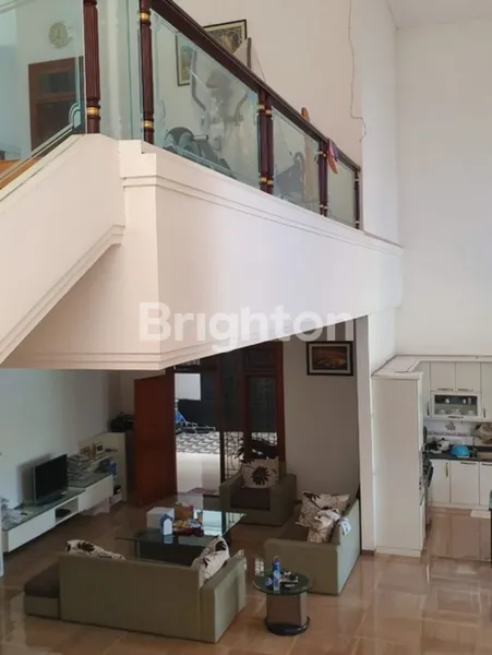 image MEWAH FULLY FURNISHED ROW JALAN KEMBAR GALAXY BUMI PERMAI ARAYA , SUKOLILO (2)