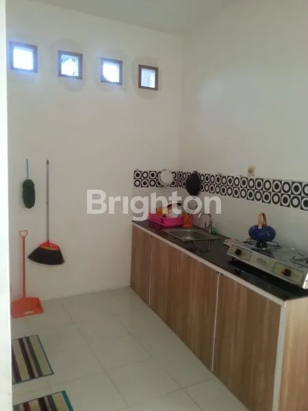 image JUAL RUMAH KOS PUTRI. SUDAH FULL TERISI (10 KAMAR) (7)