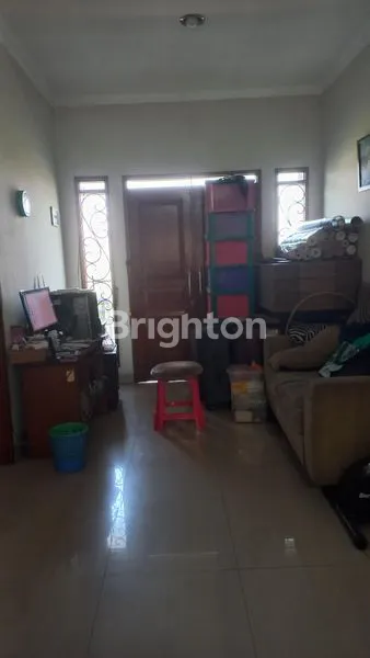 image RUMAH 2 LANTAI TERAWAT DI BATUNUNGGAL BANDUNG KEAMANAN 24 JAM ONE GATE SYSTEM (4)