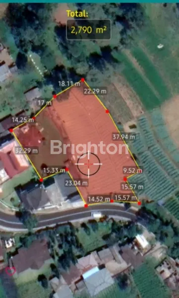 image TANAH BENTUK NGANTONG KOTAK BONUS VILLA KECIL DENGAN VIEW GUNUNG  (1)