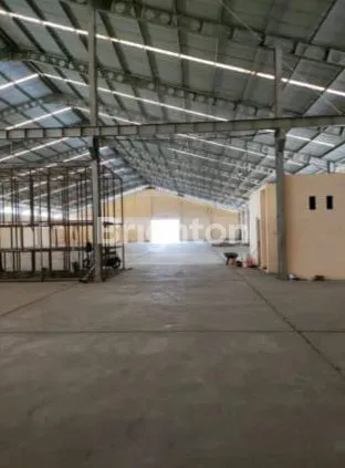 image GUDANG BESAR DI NOL JALAN  GENENGAN KOTA MALANG (6)