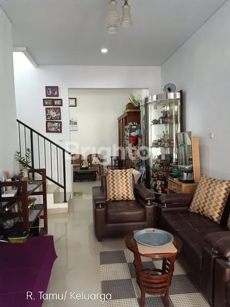 image RUMAH CANTIK MURAH DI BINONG RESIDENCE KARAWACI (6)