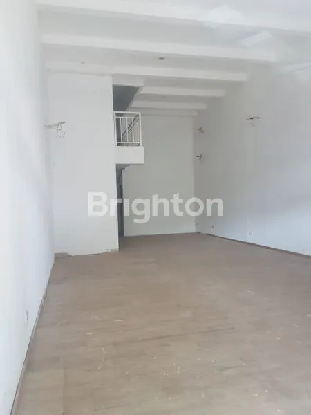 image RUKAN 4.5  LANTAI STRATEGIS KELAPA GADING JL BOULEVARD JAKARTA UTARA (3)