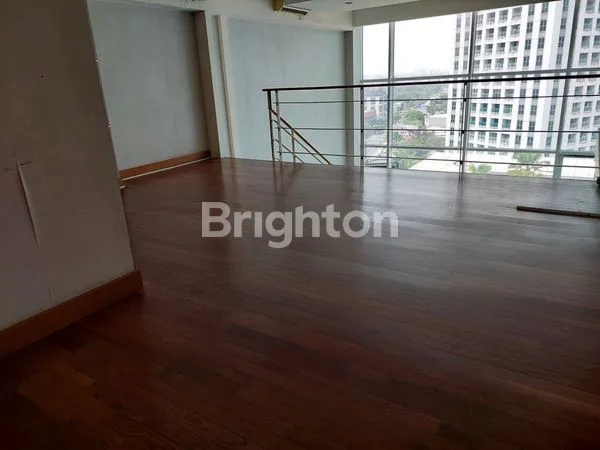 image APARTMENT CITYLOFTS SUDIRMAN, BEBAS GANJIL GENAP, VIEW KOLAM (7)