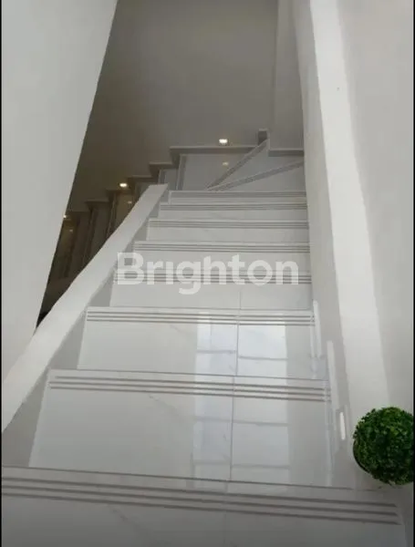 image RUMAH BARU MINIMALIS KELAPA NIAS KELAPA GADING JAKARTA UTARA (6)